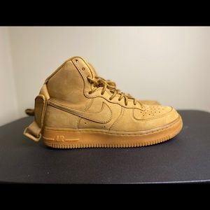 Air Force One Mid Flax Wheat Size 7.5 Men/9.5 Wom